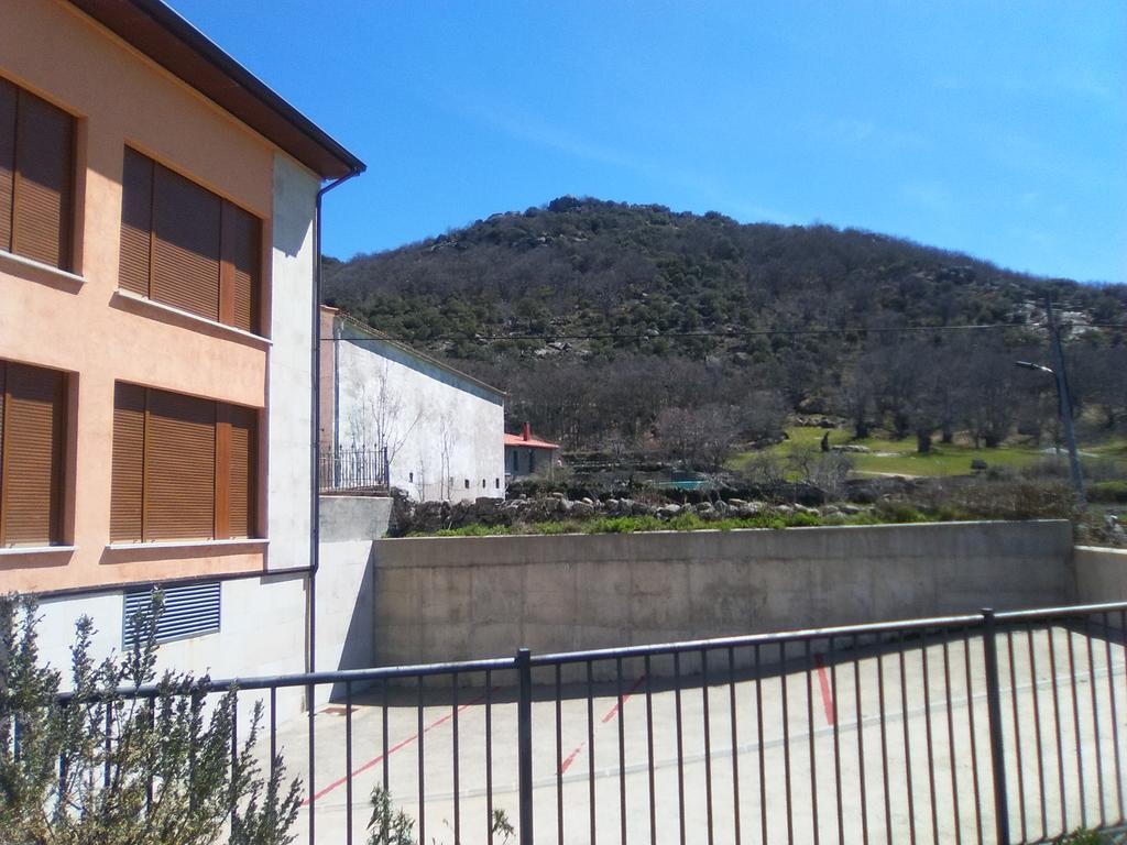 Neila de San Miguel Apartamentos La Covatilla מראה חיצוני תמונה