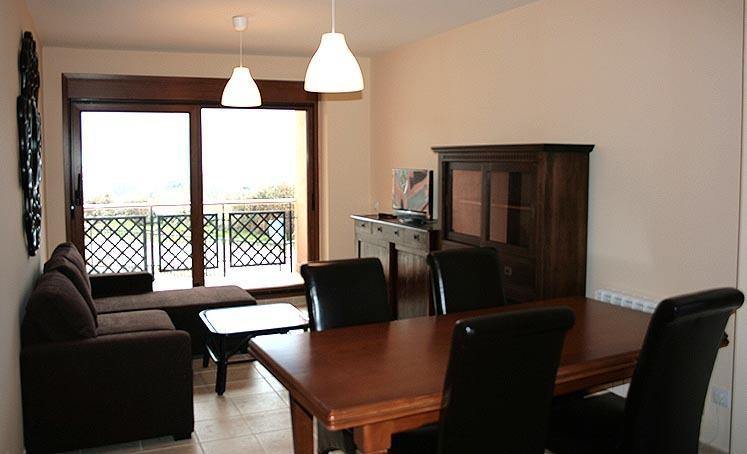 Neila de San Miguel Apartamentos La Covatilla מראה חיצוני תמונה
