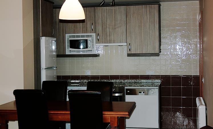 Neila de San Miguel Apartamentos La Covatilla מראה חיצוני תמונה